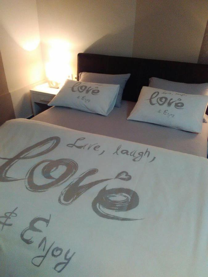 Apartments Dunja โนวีซาด ภายนอก รูปภาพ